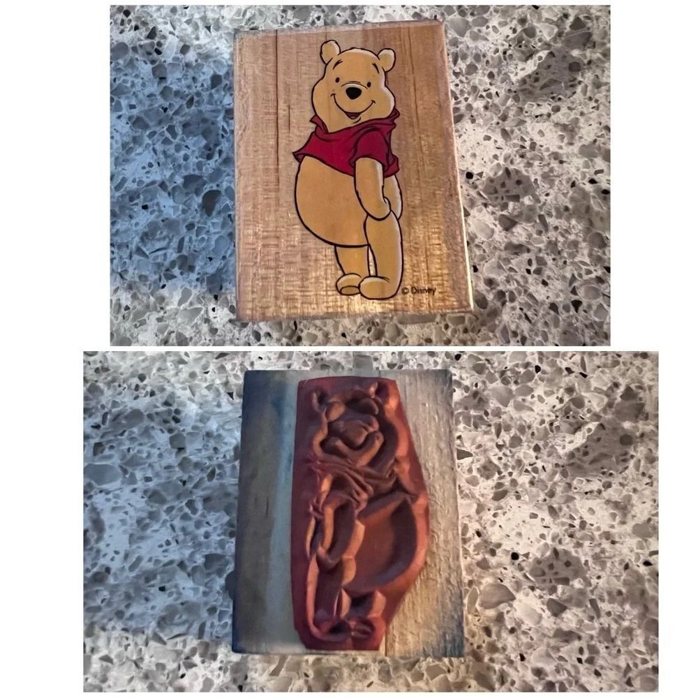Disney Smiling Pooh Winnie the Pooh All Night Bear Media Rubber Stamp 997-EO1